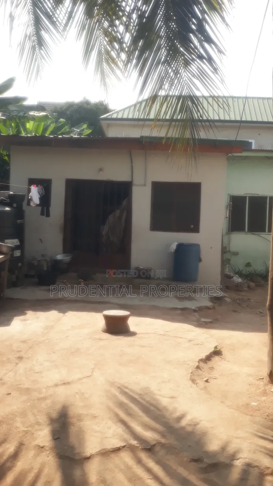 3bdrm House in Achimota for sale