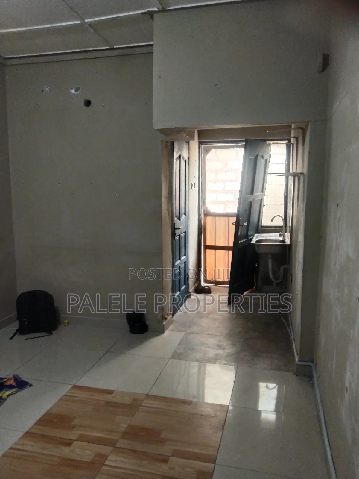 1bdrm House in Dansoman Control for rent