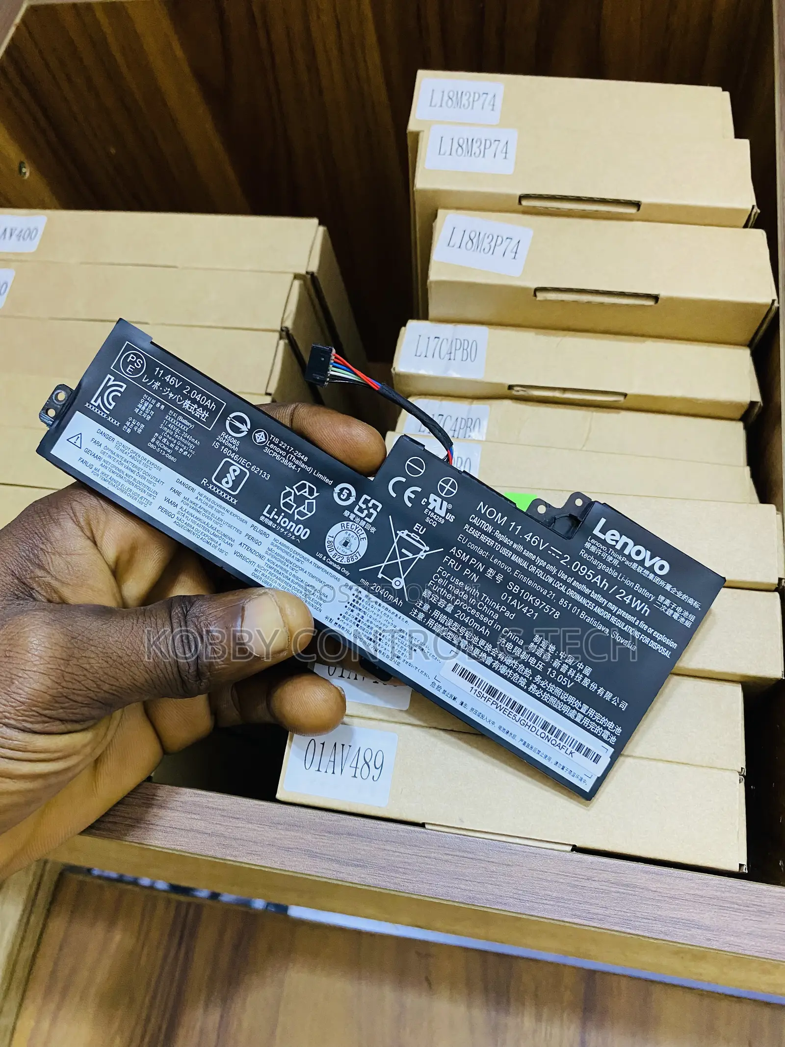 01av421 /489 Lenovo T470, T480, Original Grade a Inbuilt Battery