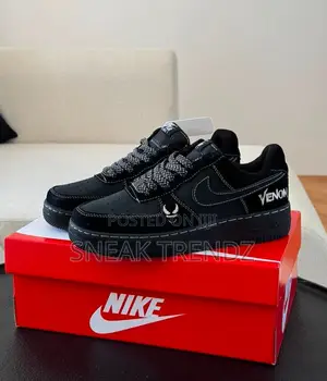 Nike Air Force 1 Og Venom Black