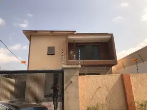 4bdrm House in Lake Side Estate for sale