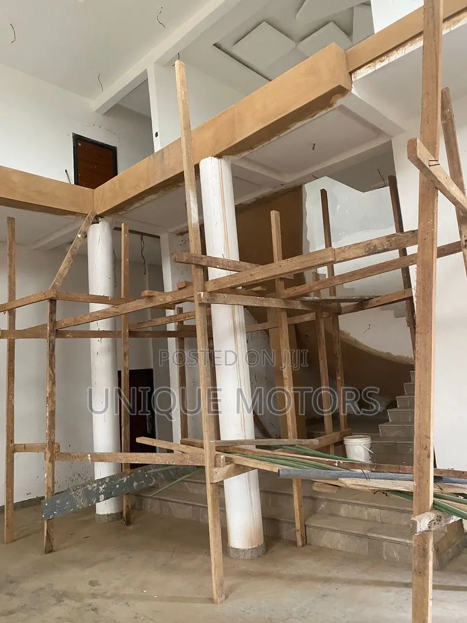 An Executive 4bedroom en-Suite House