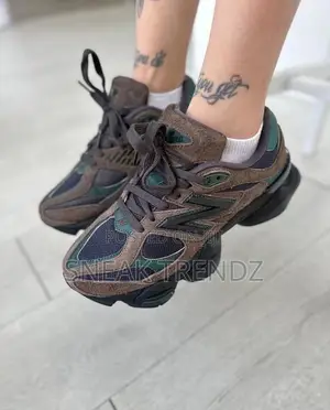 New Balance 9060 Og Amry Green N Black