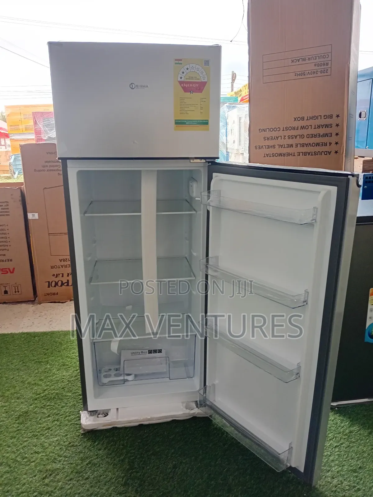 Uultimate Fridge Freezer Sigma STDF-220