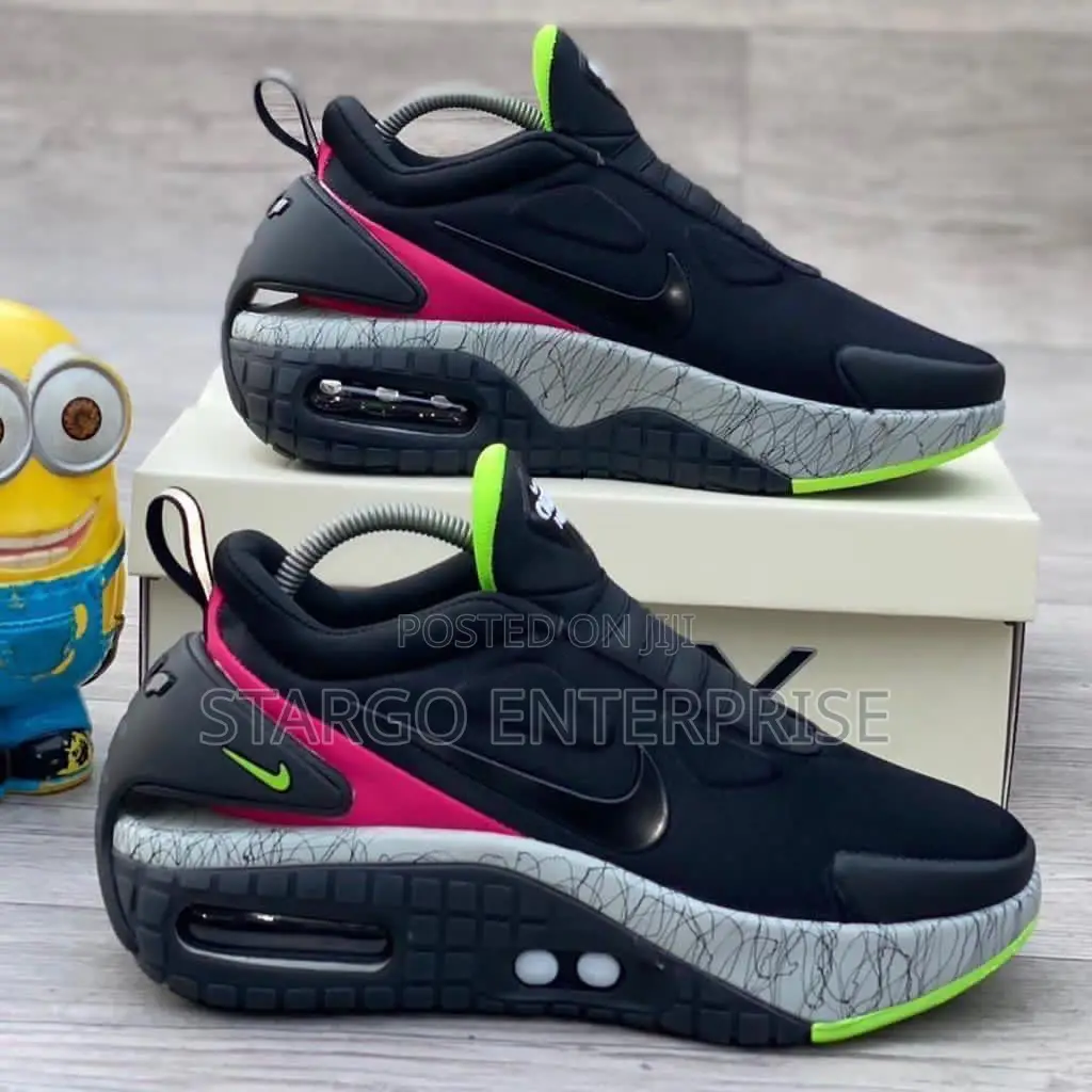 Nike Sneaker