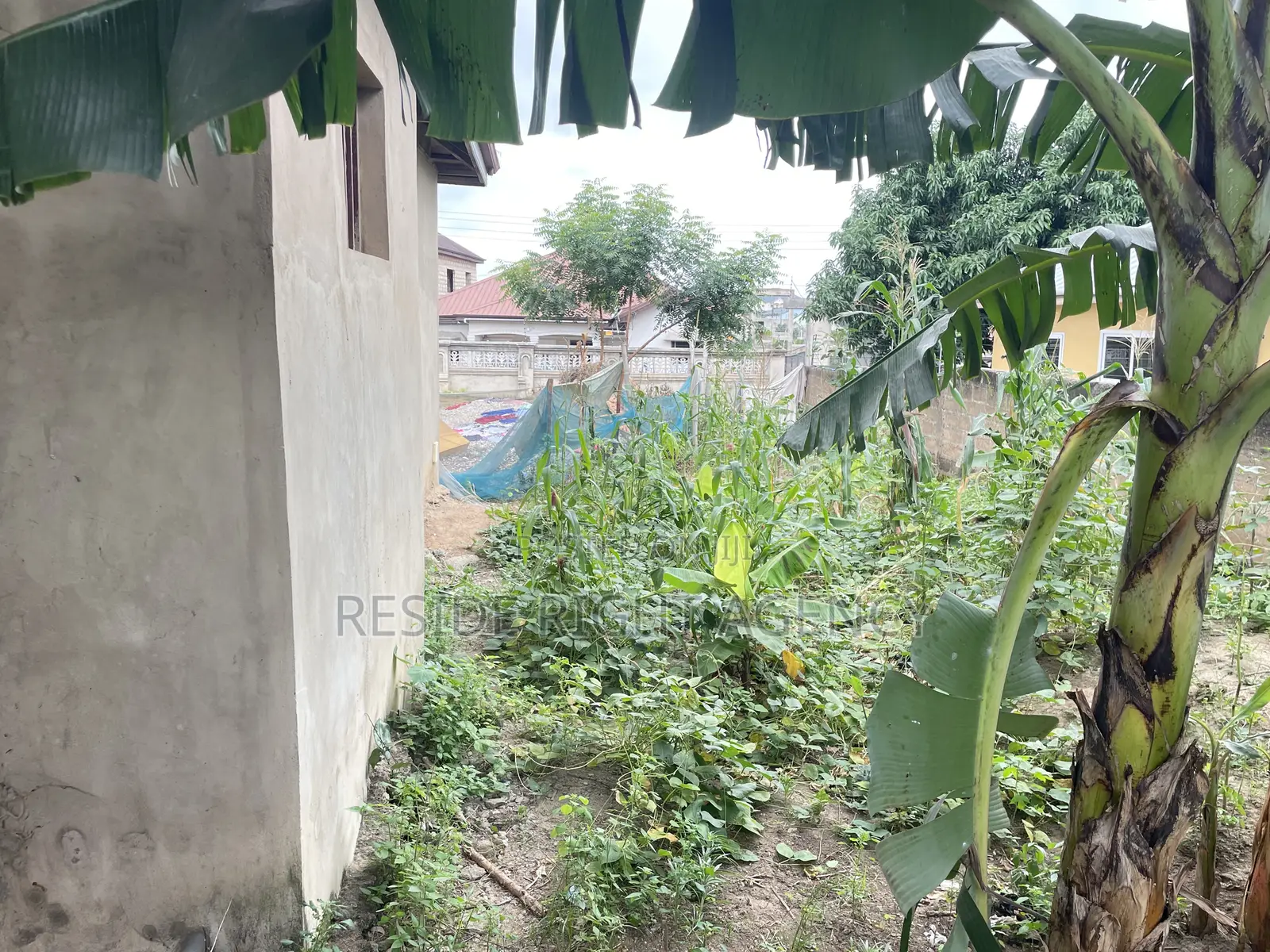 5bdrm House in Manhean for sale
