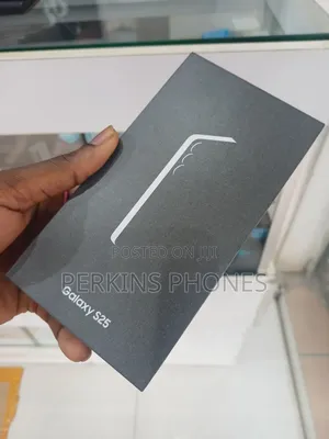 New Samsung Galaxy S25 256 GB Black