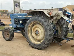 Ford Tractor 5600