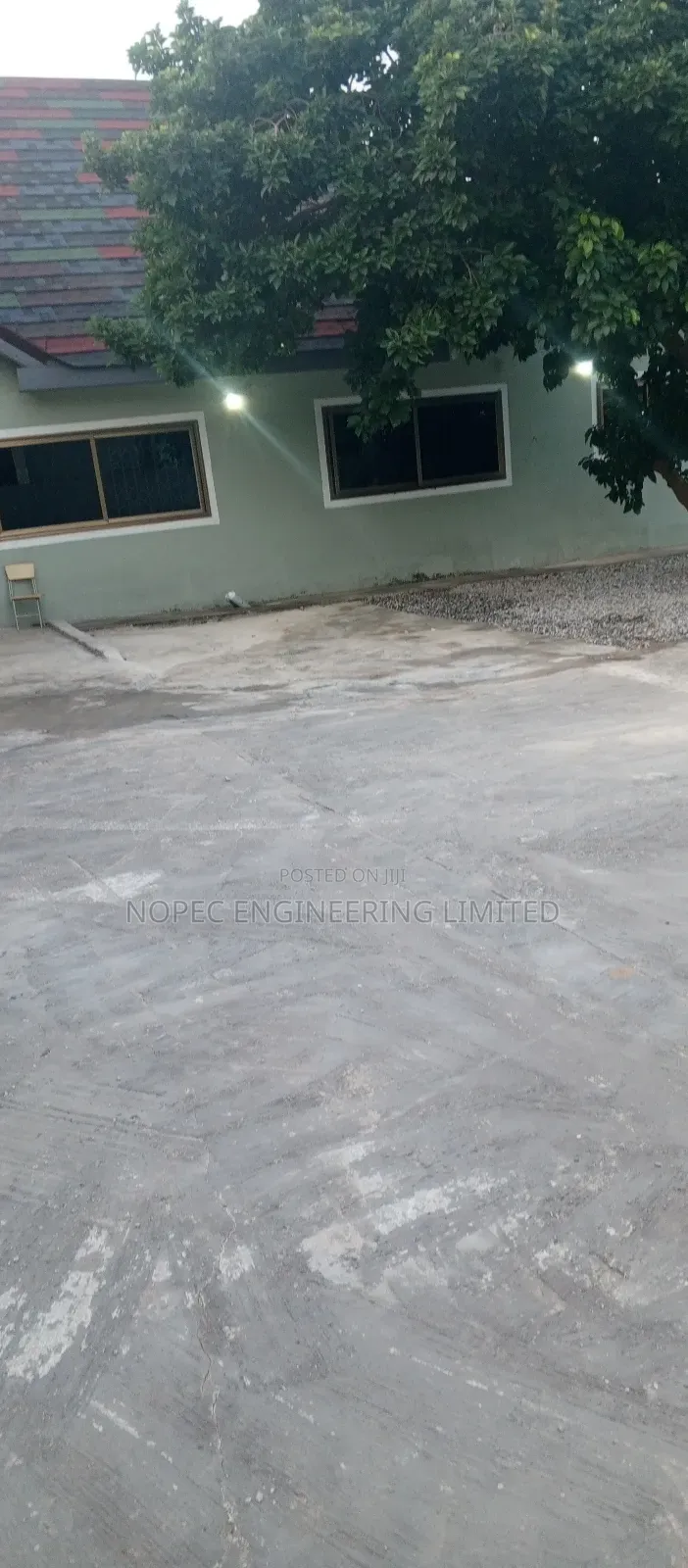 4bdrm House in Block Factory Close for sale