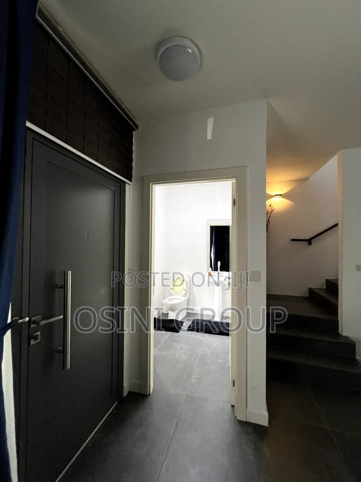 Furnished 2bdrm Townhouse / Terrace for rent