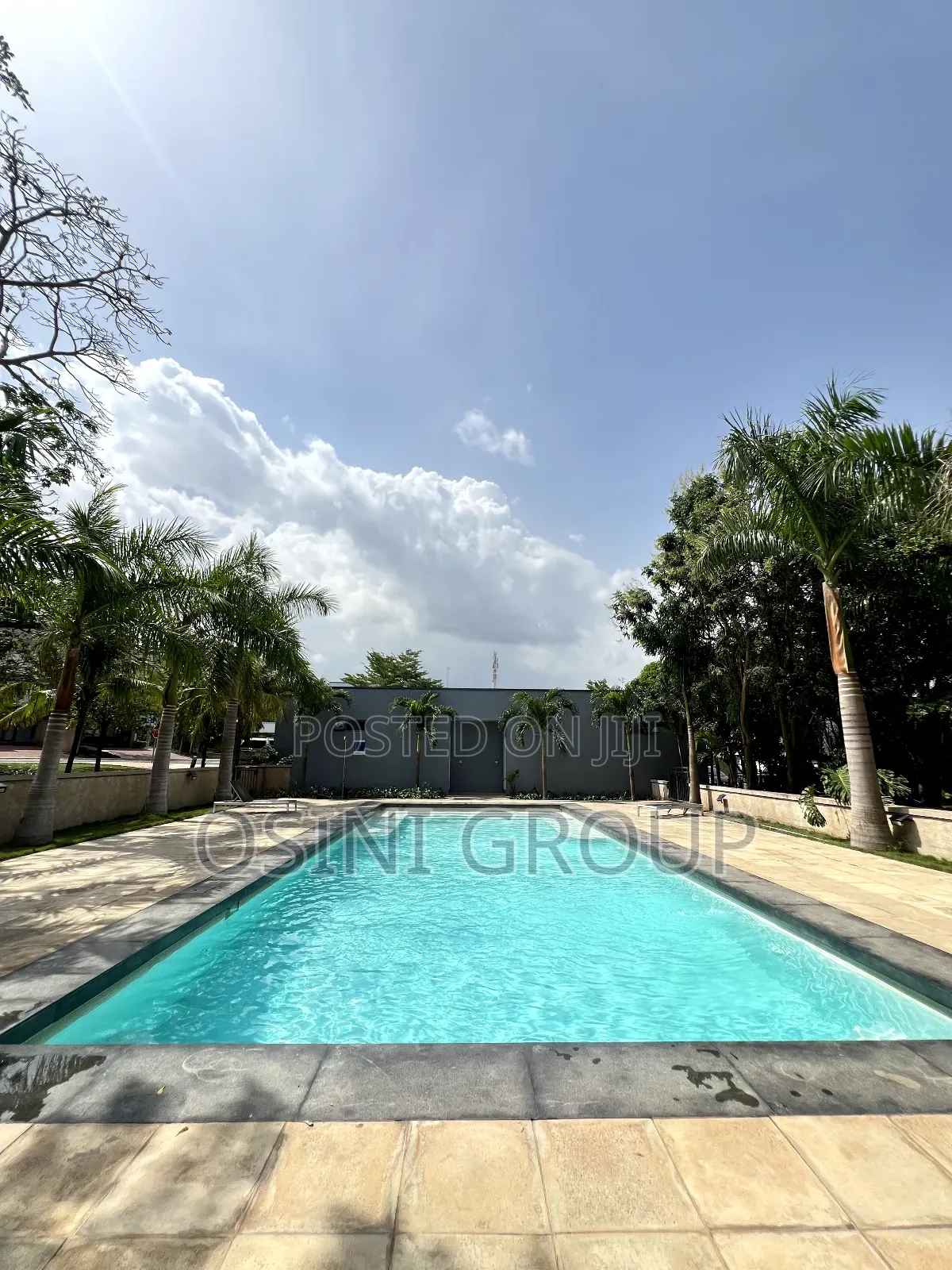 Furnished 2bdrm Townhouse / Terrace for rent
