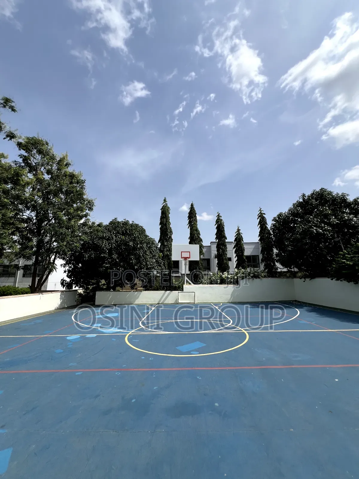 Furnished 2bdrm Townhouse / Terrace for rent