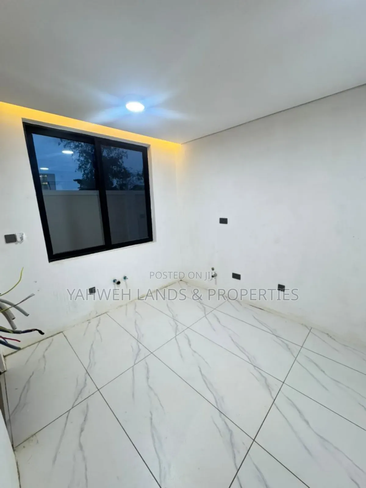 5bdrm House in Cantonments for sale
