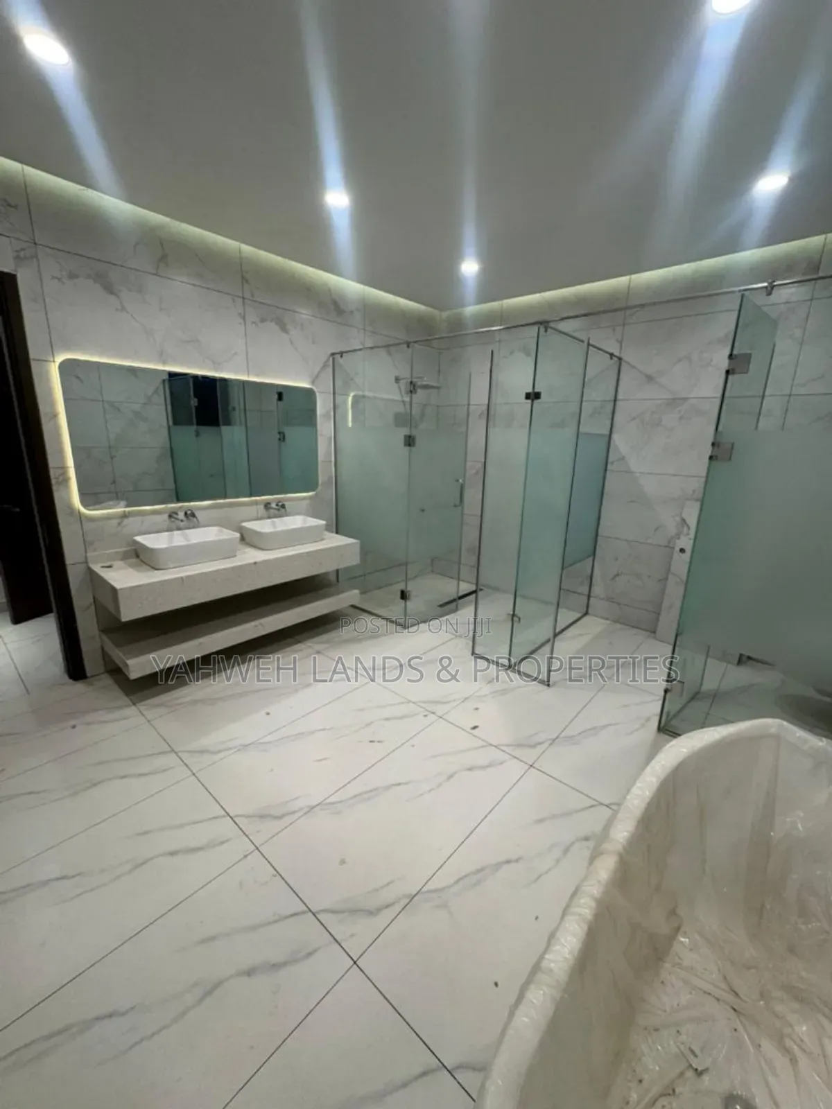 5bdrm House in Cantonments for sale