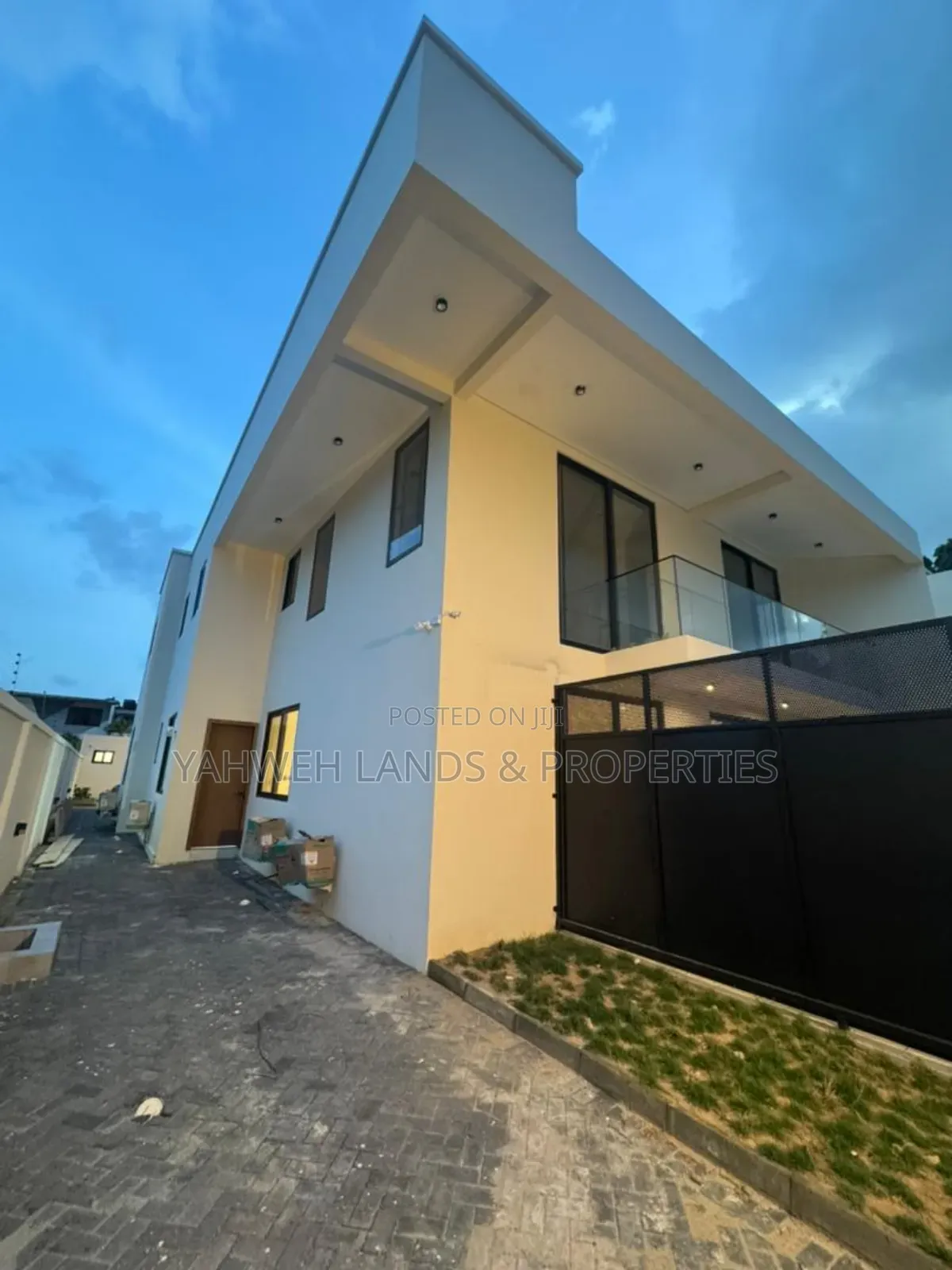 5bdrm House in Cantonments for sale