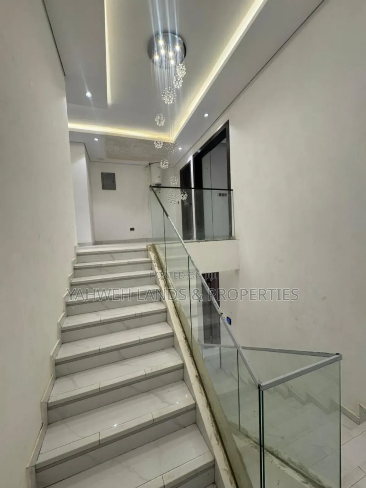 5bdrm House in Cantonments for sale
