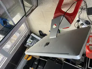 Desktop Computer Apple iMac 12GB Intel Core I5 HDD 1T