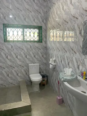 3bdrm Apartment in Teshie Agblezaa Off for rent