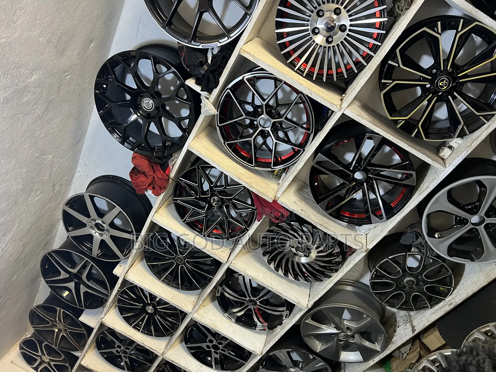 All Types of Rims. Available