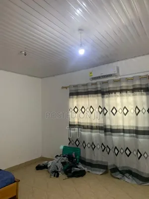 3bdrm Apartment in Teshie Agblezaa Off for rent