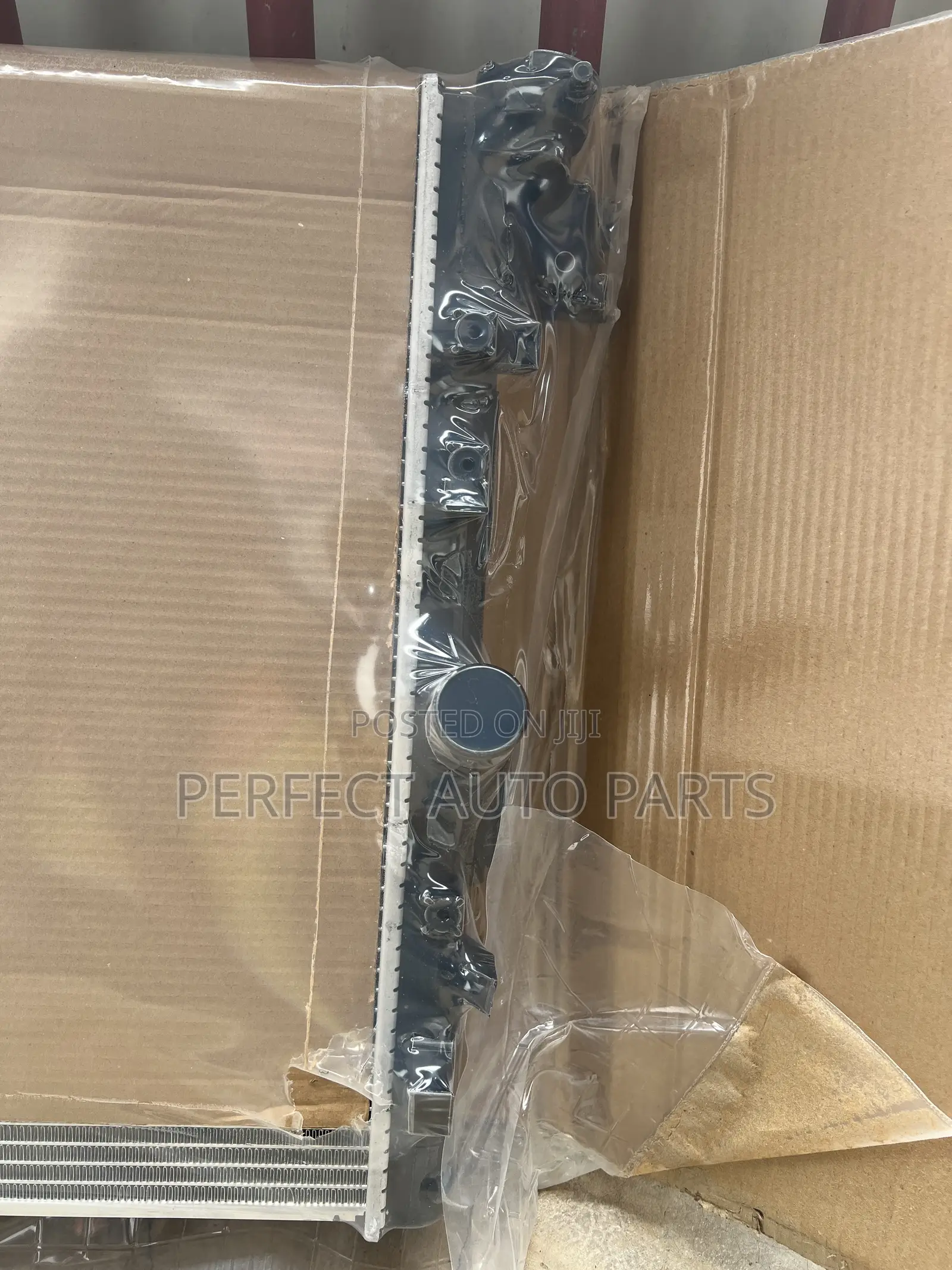 Jeep Wrangler Radiator 2012 2013 2014 2015 2016 2017 2018/ Water Tank