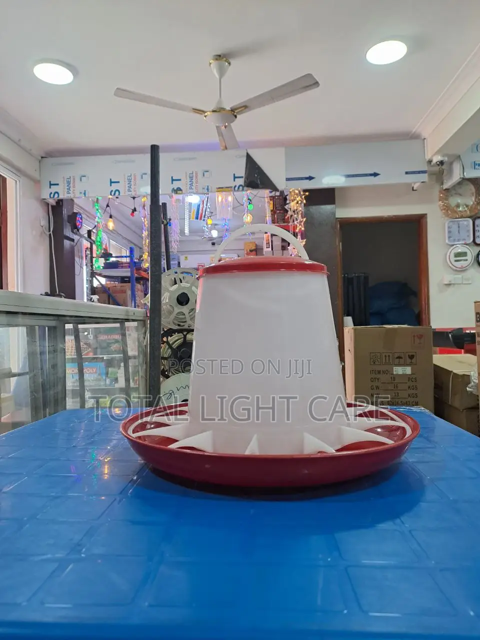 5 Kg Poultry Feeder