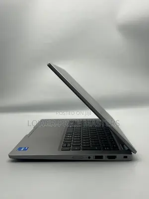 New Laptop Dell Latitude 5320 16GB Intel Core I5 SSD 256GB