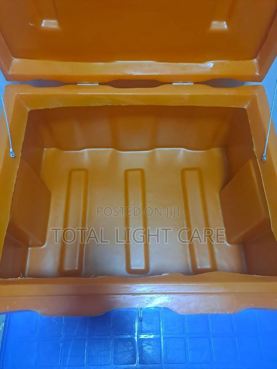Student Plastic Trunk And Chopbox