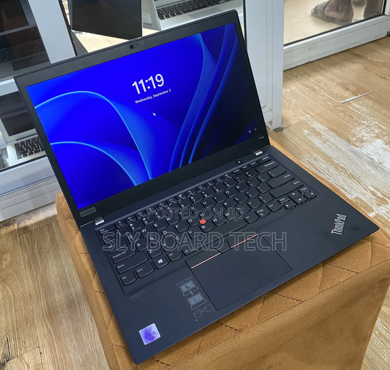 Laptop Lenovo ThinkPad T14s G4 16GB Intel Core i5 SSD 256GB