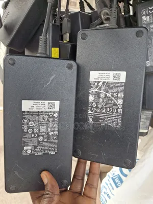 Dell Charger 19.5v 12.31a 240w