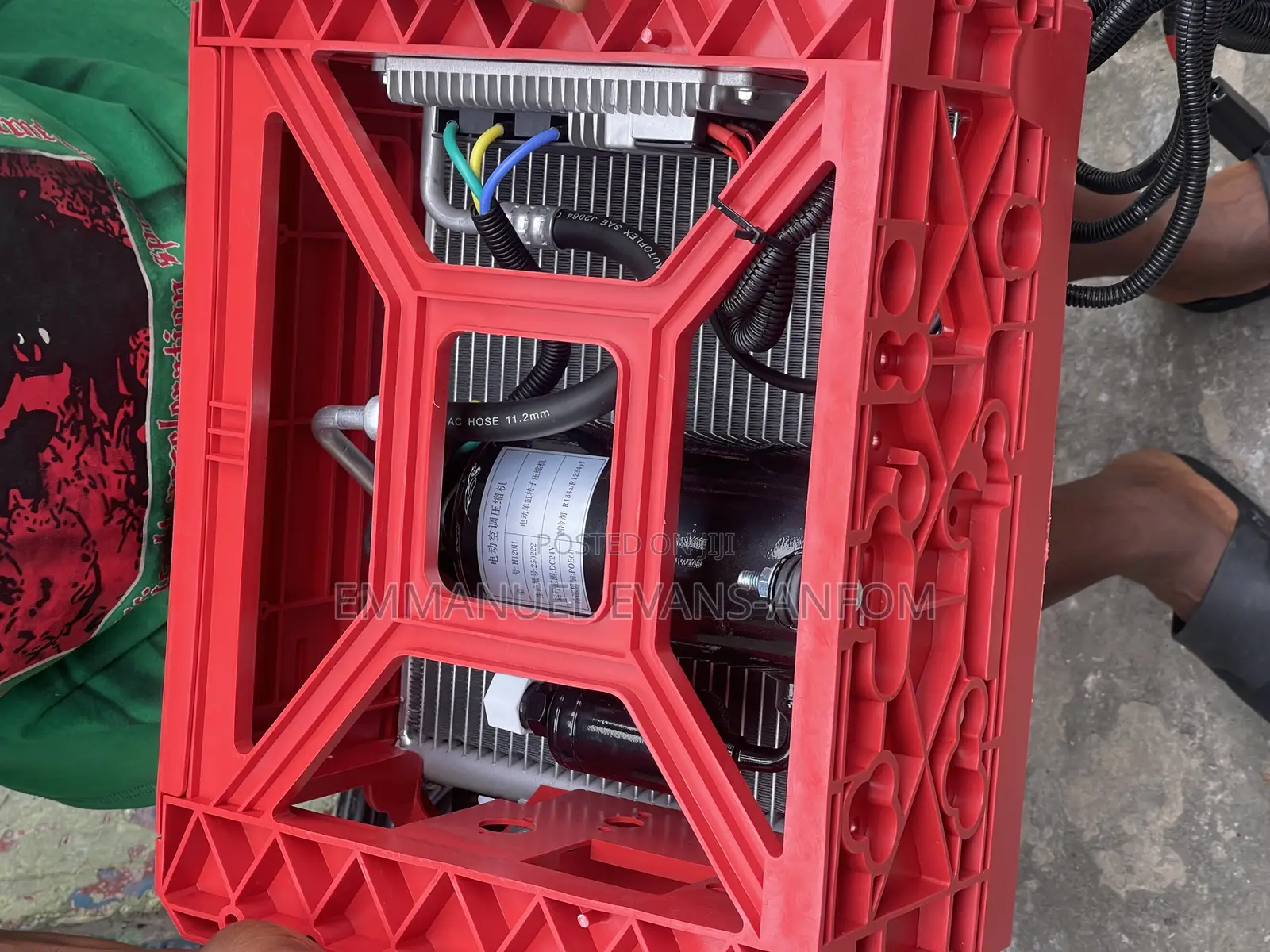 12v/24v Dc Split Airconditioner Ts-2400