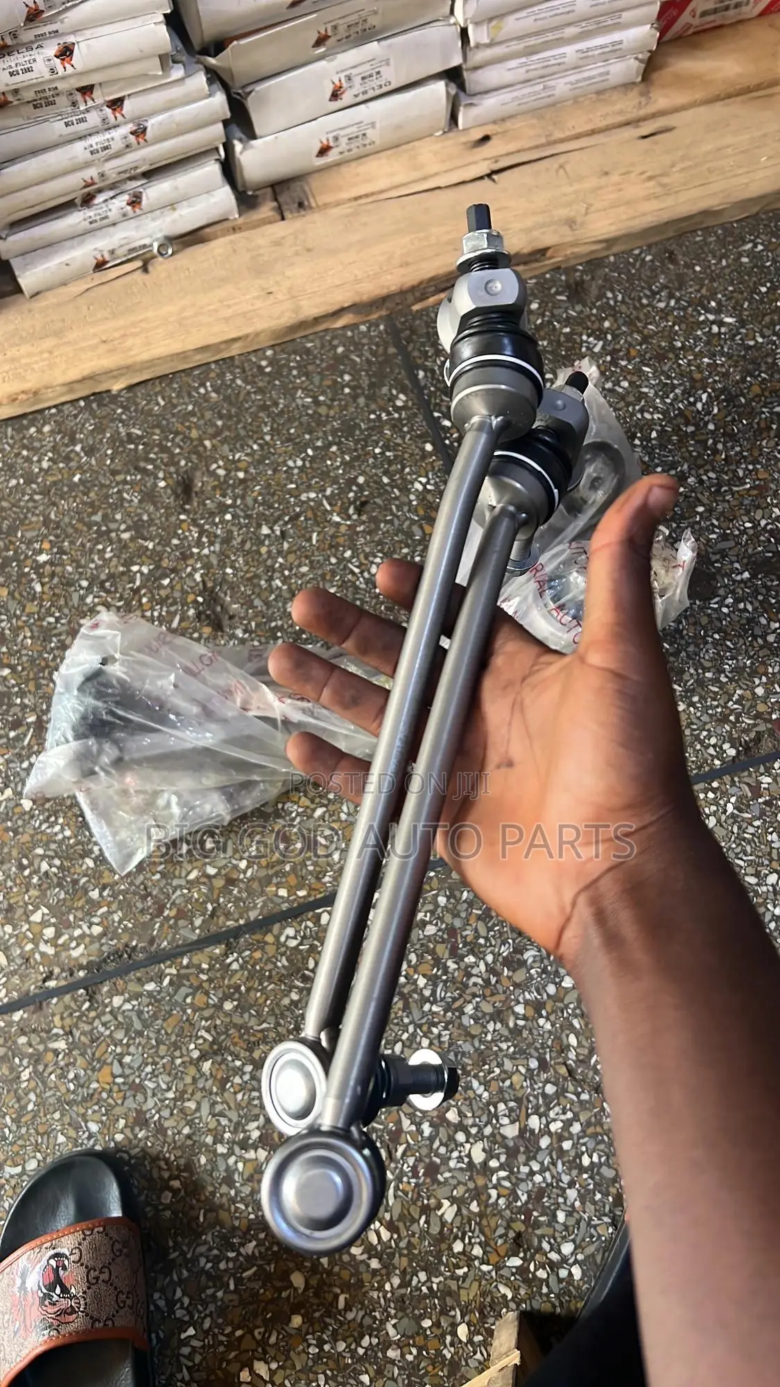 Mercedes Benz C300 Link Bar Available