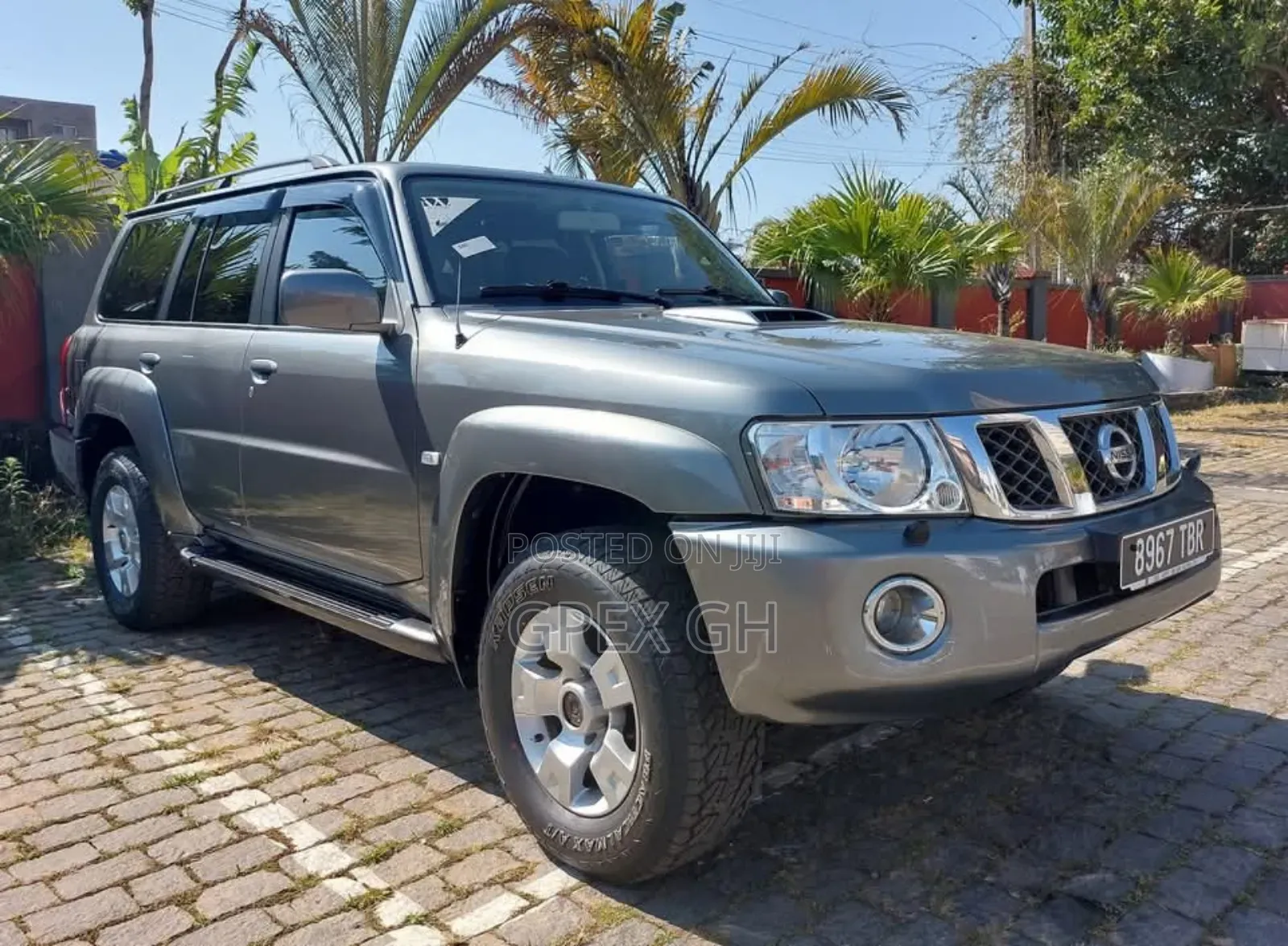 V6 ,V8 Patrols and Land Cruiser for Rent