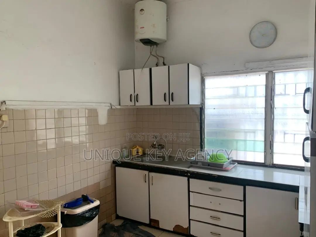 3bdrm House in Unique Key Agency, Tesano for sale