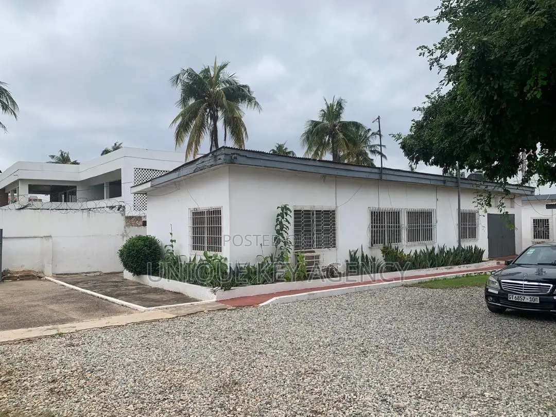 3bdrm House in Unique Key Agency, Tesano for sale