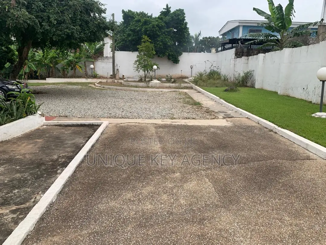 3bdrm House in Unique Key Agency, Tesano for sale