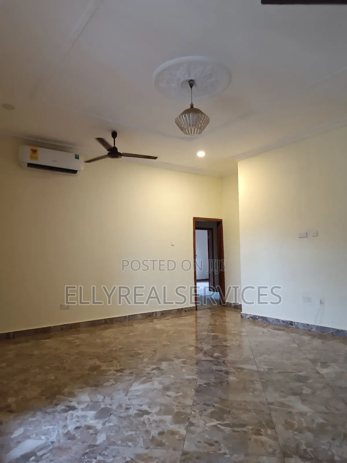 3bdrm Apartment in Ellyrealservices, Oyarifa for rent