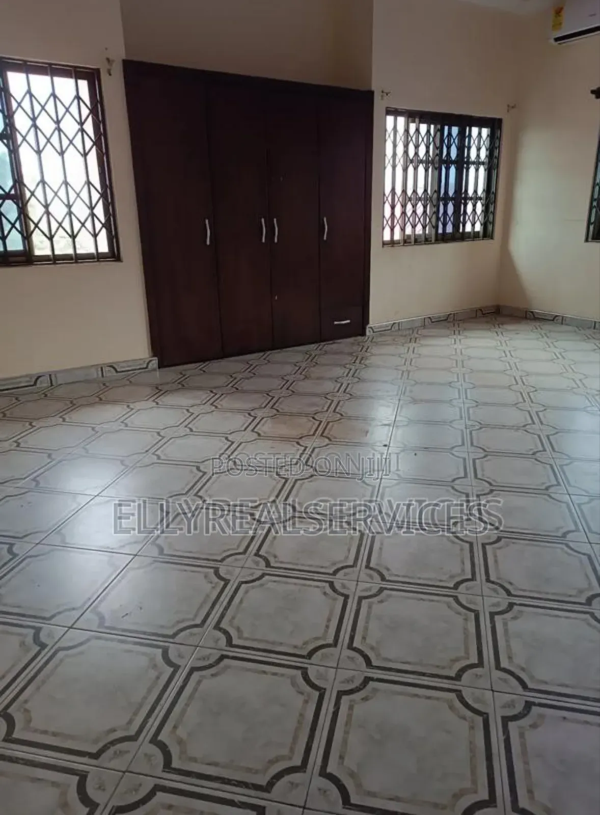 3bdrm Apartment in Ellyrealservices, Oyarifa for rent