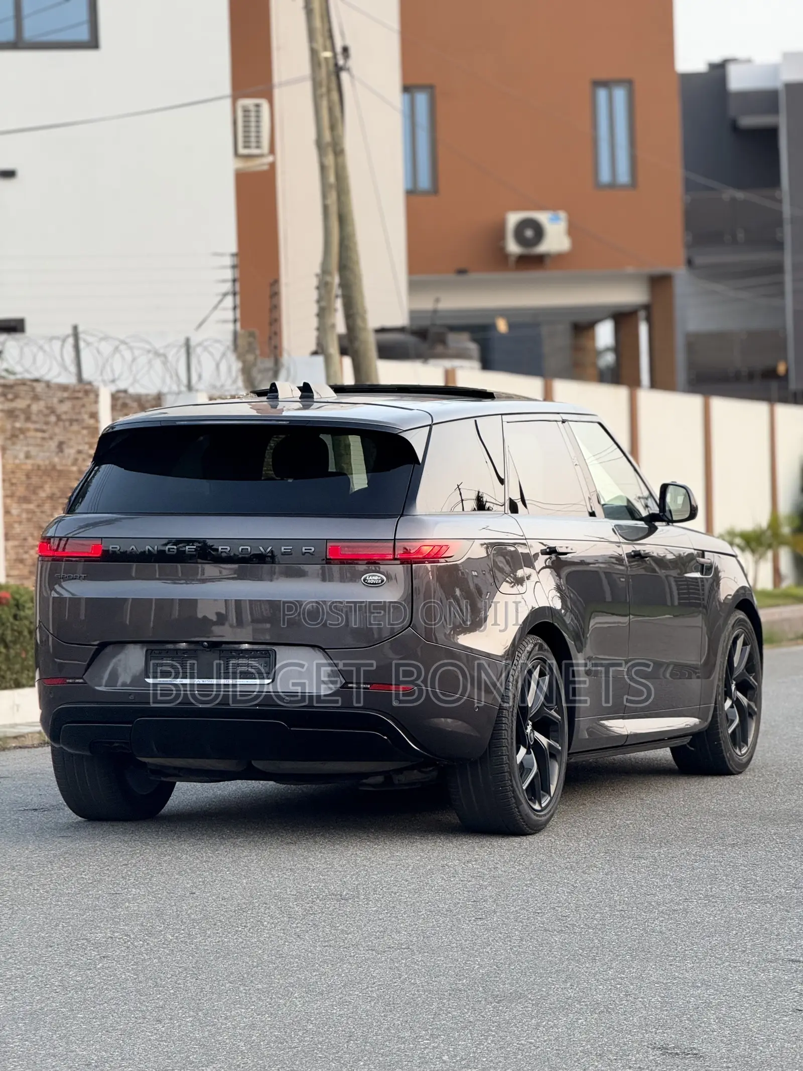 Land Rover Range Rover Sport 2023 Brown