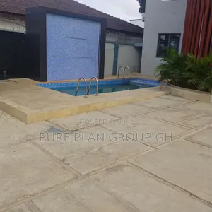 3bdrm Block of Flats in East Legon, A&C Mall Area for sale