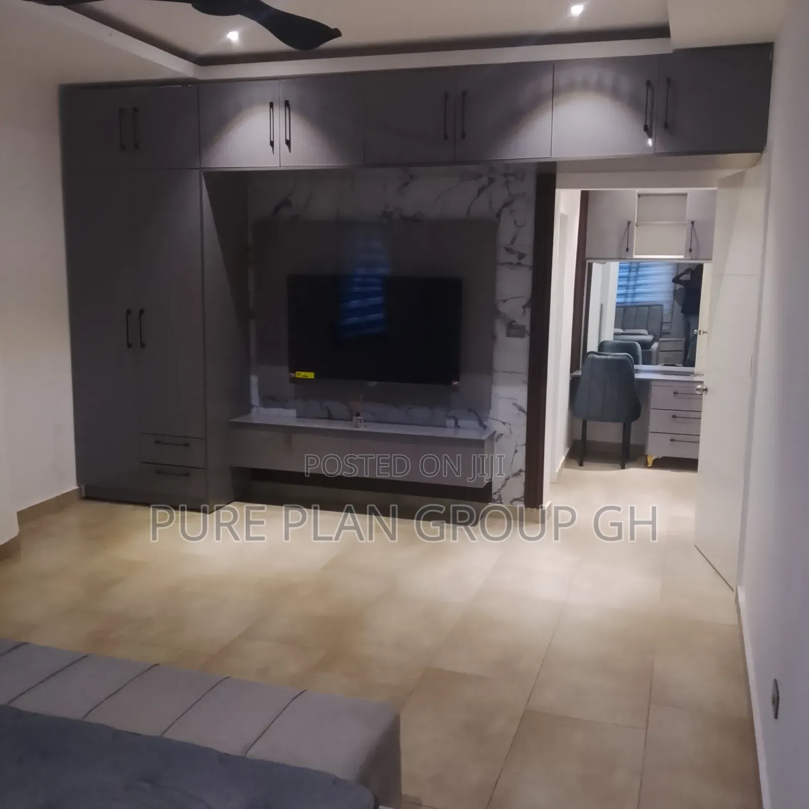 3bdrm Block of Flats in East Legon, A&C Mall Area for sale