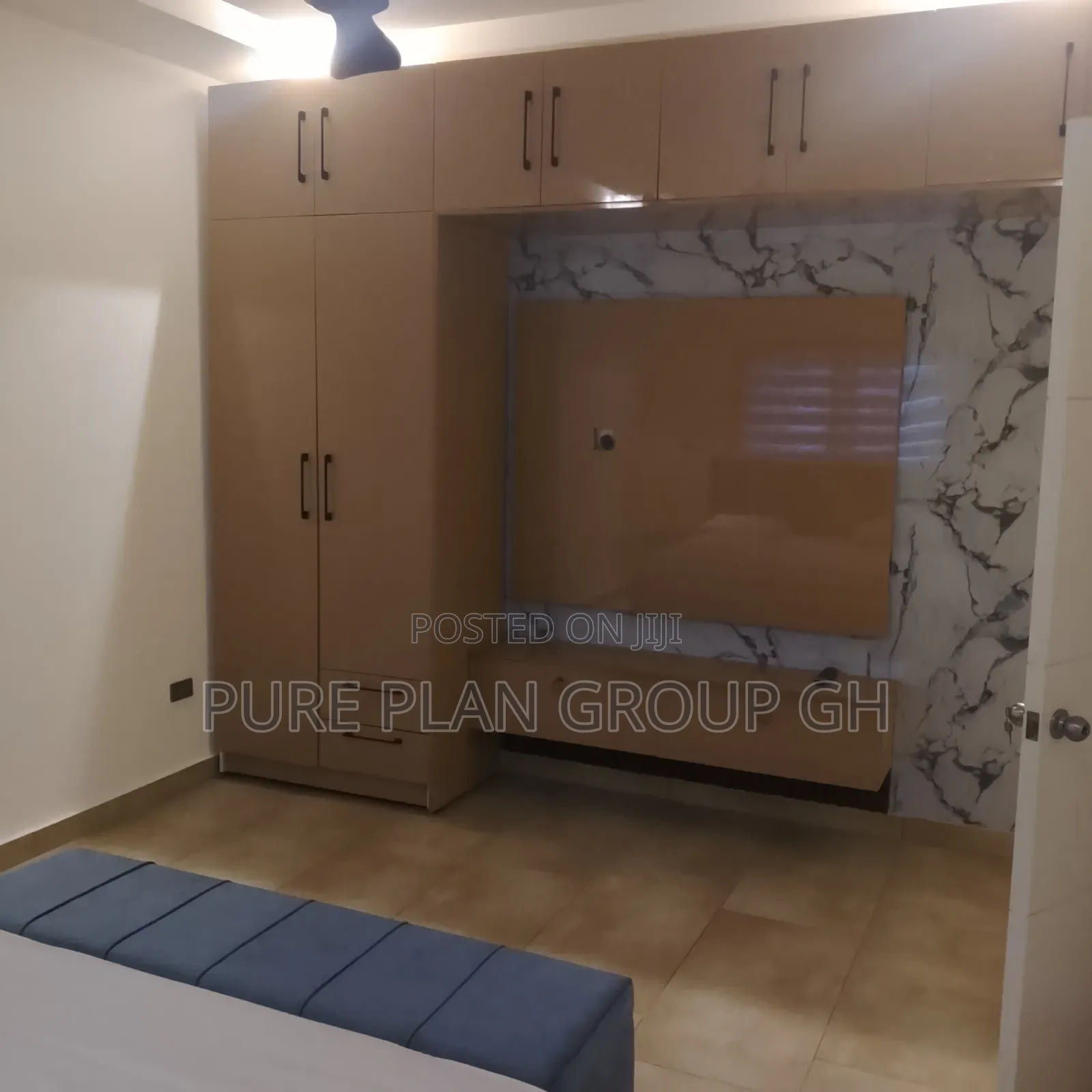 3bdrm Block of Flats in East Legon, A&C Mall Area for sale