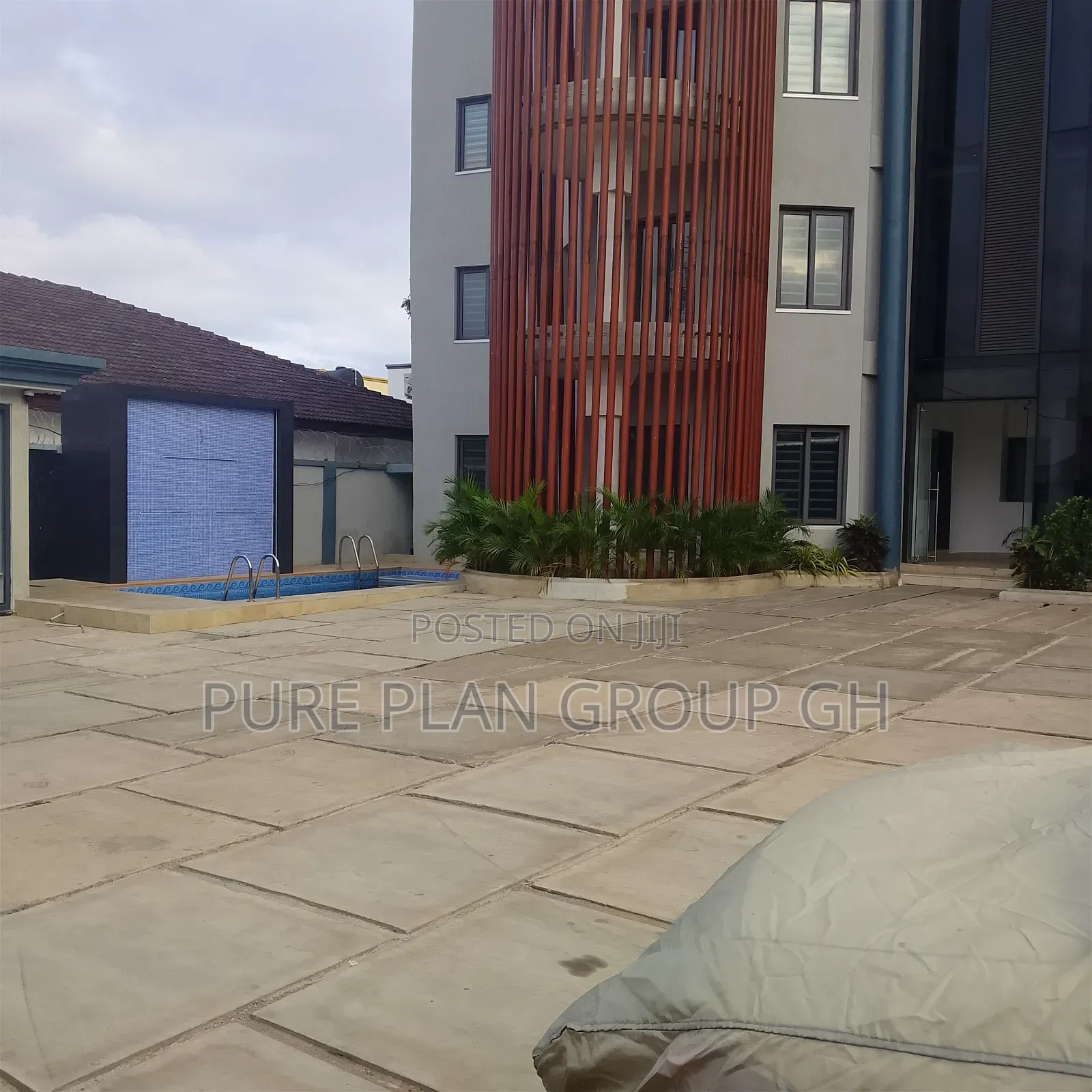 Furnished 2bdrm Block of Flats in East Legon, A&C Mall Area for sale