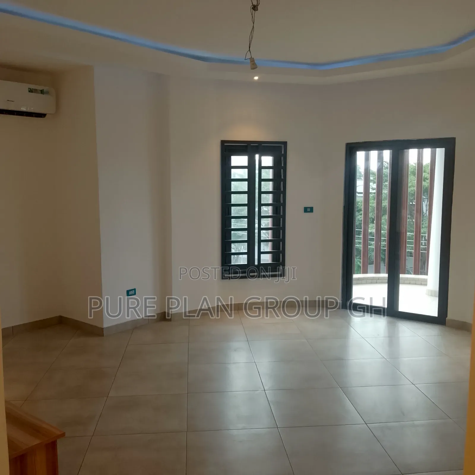 Furnished 2bdrm Block of Flats in East Legon, A&C Mall Area for sale