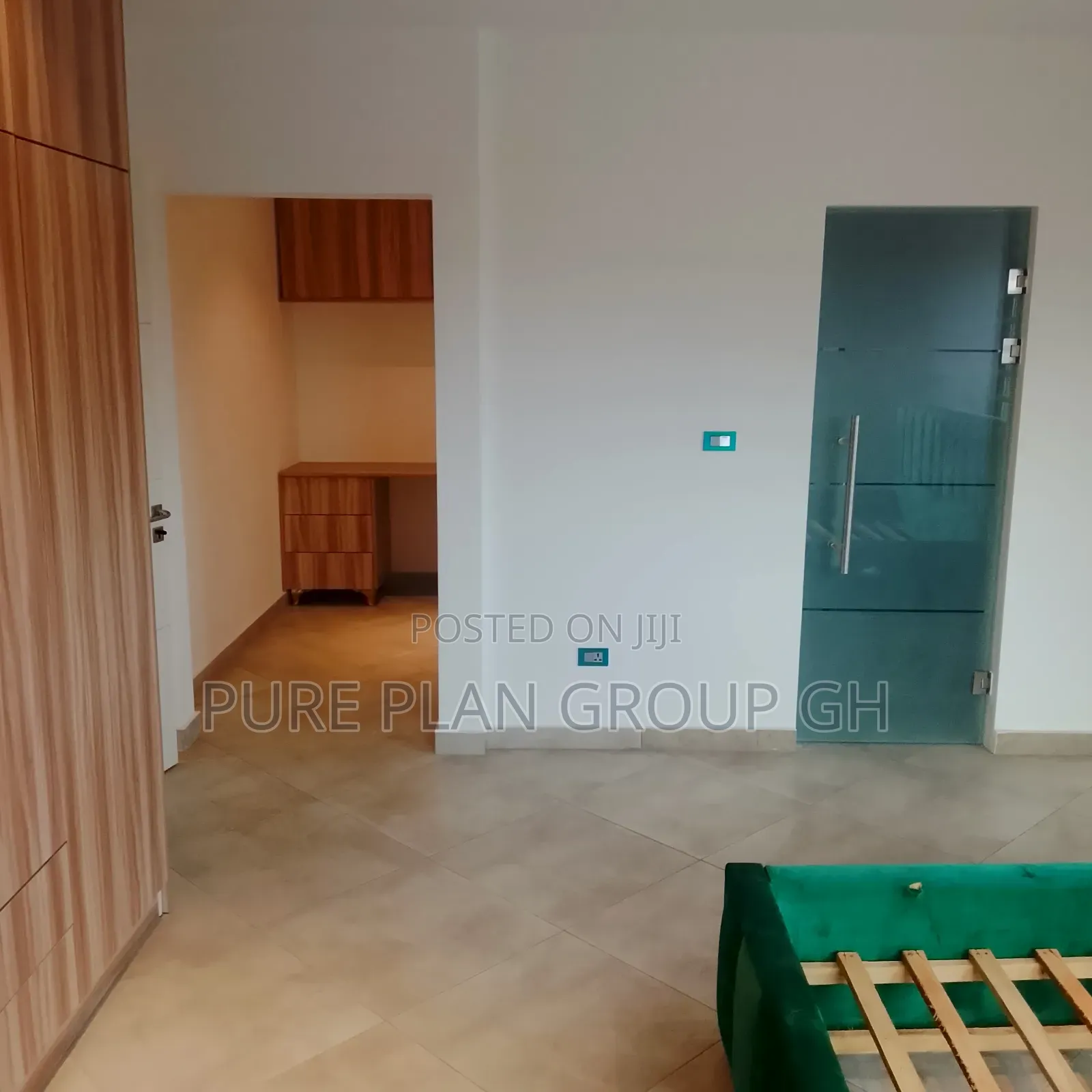 Furnished 2bdrm Block of Flats in East Legon, A&C Mall Area for sale