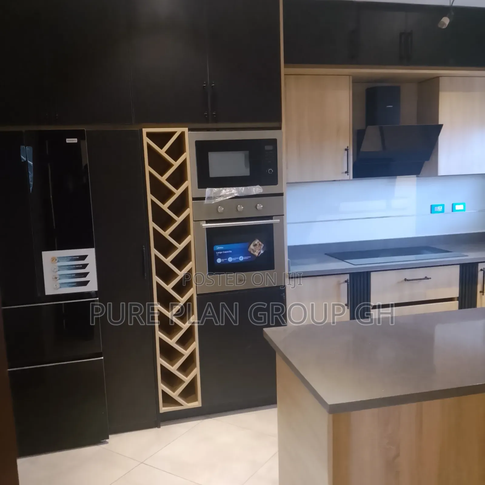 Furnished 2bdrm Block of Flats in East Legon, A&C Mall Area for sale