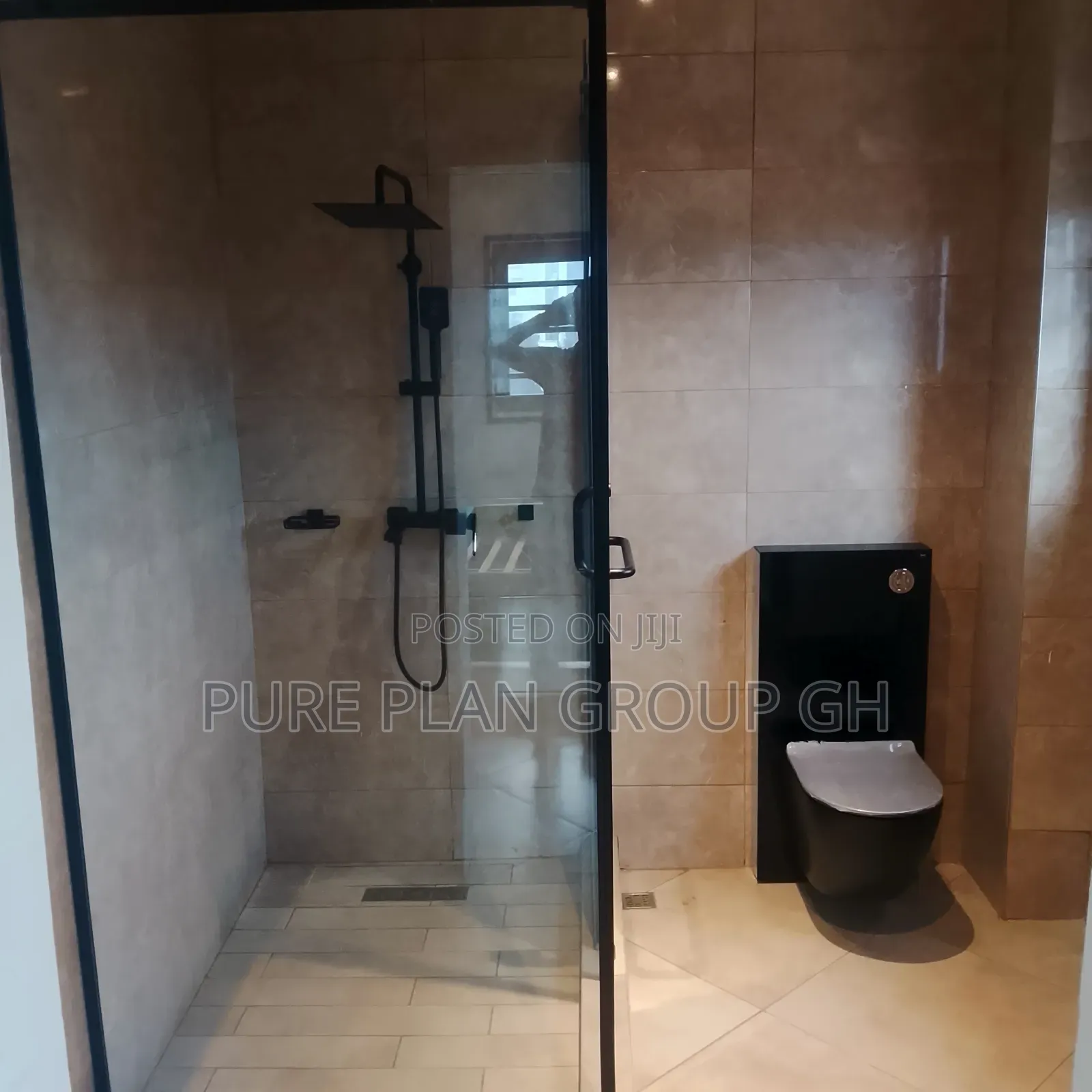 Furnished 2bdrm Block of Flats in East Legon, A&C Mall Area for sale