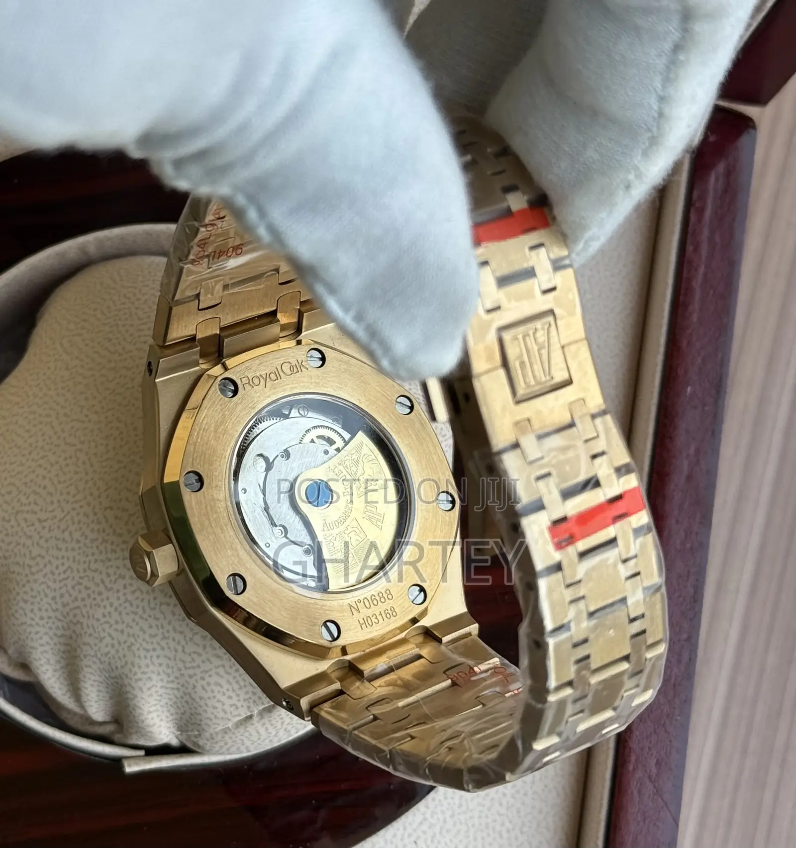 Audemars Piguet Royal Oak – Green Dial Luxury Automatic Watch