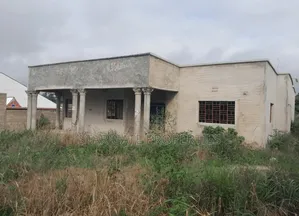 5bdrm House in Ahodwo, Kwabre., Kumasi Metropolitan for sale