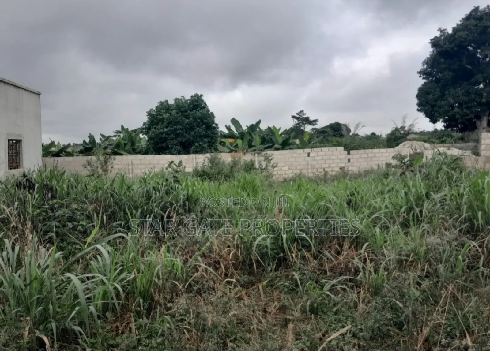 5bdrm House in Ahodwo, Kwabre., Kumasi Metropolitan for sale